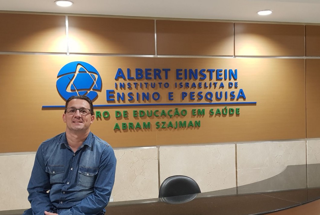 dr-alex-atualizacao-medica-2017-1 (1)